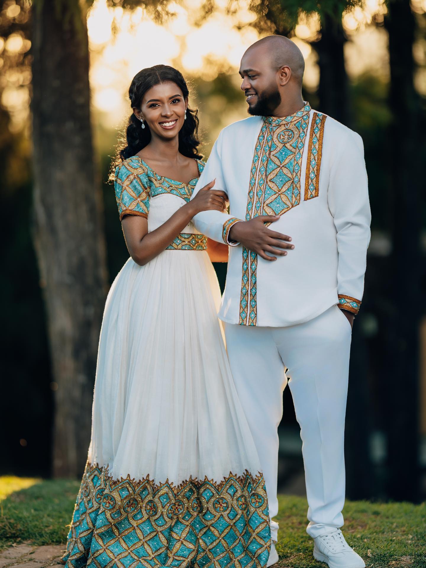 Ethiopian Couple Traditional Clothing Matching Habesha Outfit Women's Dress And Men's Set 579