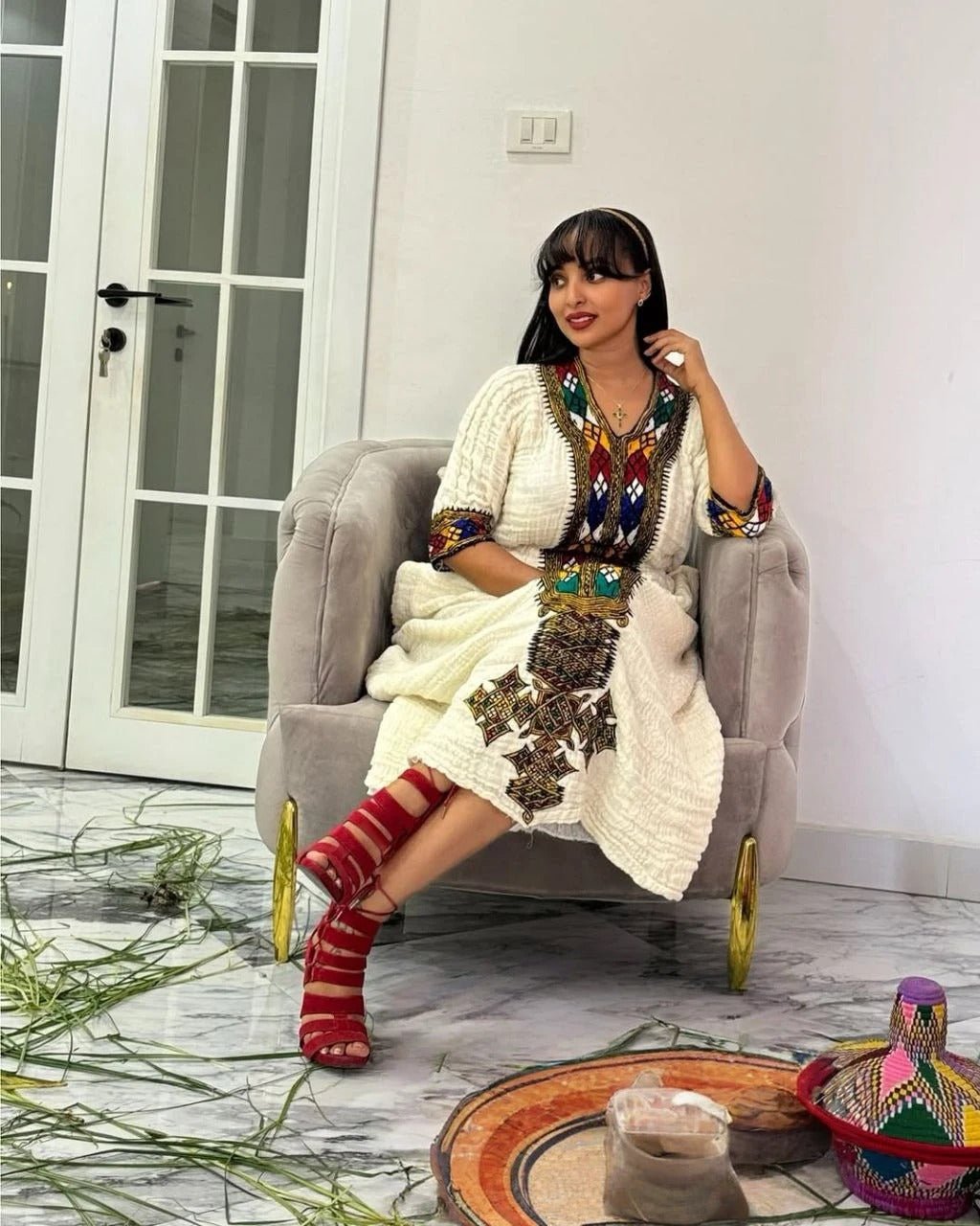 Chic Traditional Ethiopian Dress with Colorful Embroidery for Stylish Gatherings
