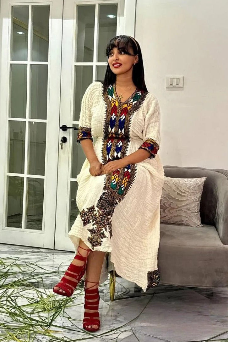 Chic Traditional Ethiopian Dress with Colorful Embroidery for Stylish Gatherings