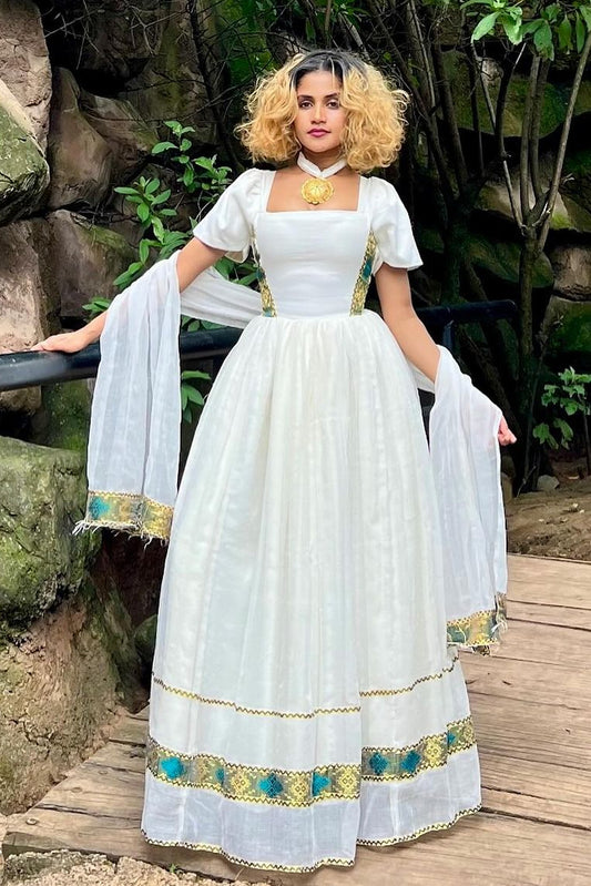 Simple Short Sleeved Traditional Ethiopian Dress: Habesha Dress for Cultural Celebrations