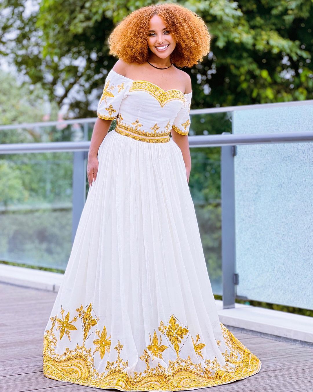 Modern Golden Ethiopian Traditional Dress: Off Shoulder Chic Habesha Dress Tailored for Any Event Habesha Kemis