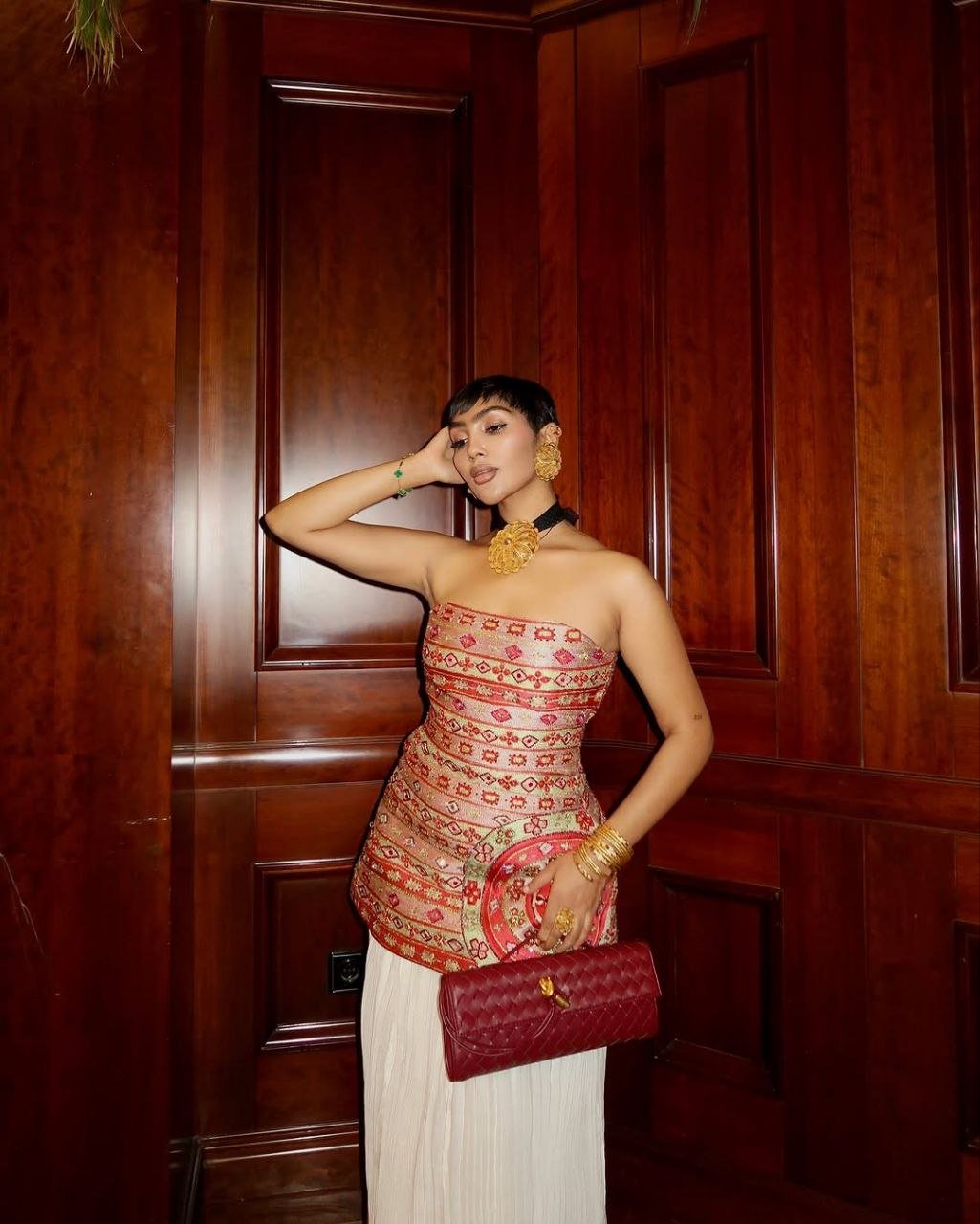 Chic Habesha Dress with Vibrant Red Embroidery for Special Occasions