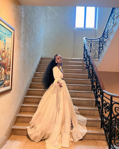 Elegant Habesha Kemis with Intricate Patterns – Ethiopian Traditional Clothing – Habesha Kemis Online – Cultural Dress