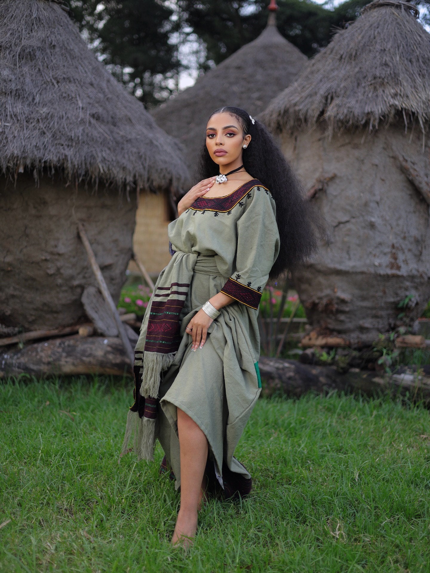 Ethiopian Traditional Dress in Olive Green – Handwoven Heritage Look XXL