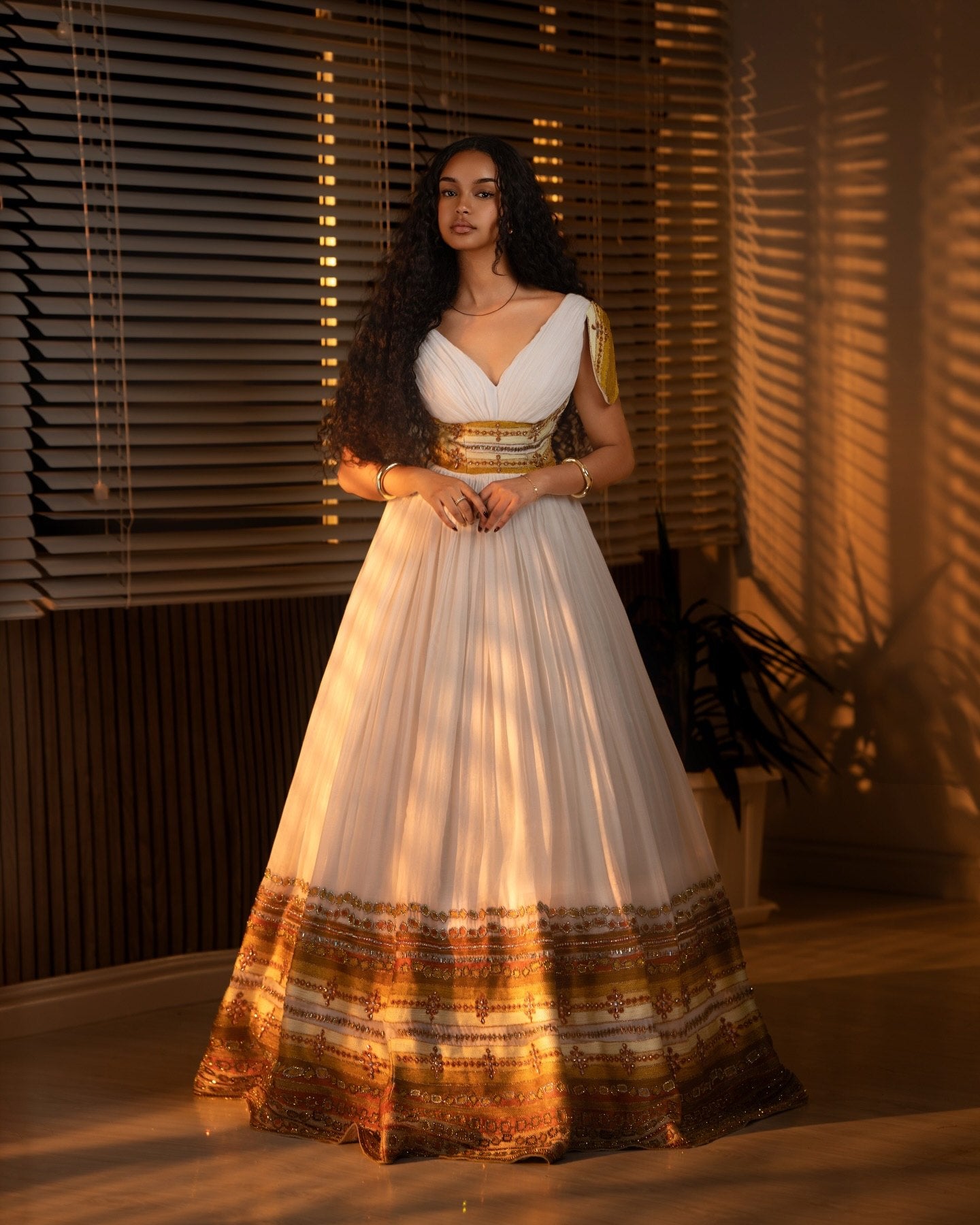 Golden Halo Bridal Habesha Kemis Regal Ethiopian Wedding Heritage Gown Traditional Ethiopian Clothing 940