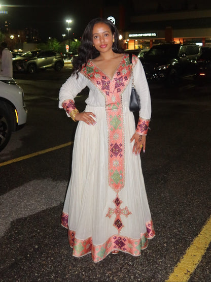 Exquisite Habesha Traditional Dress Ethiopian Clothing with Rose Embroidery