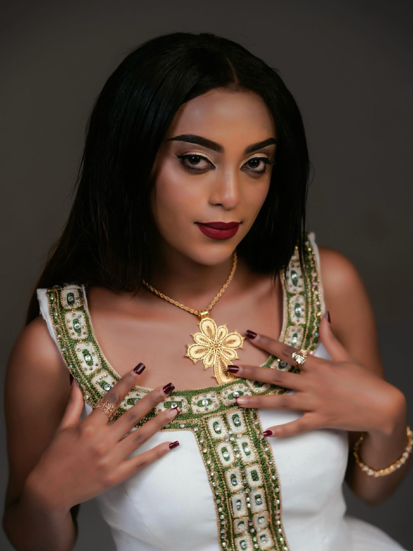 Sleeveless Habesha Dress Olive Green And Gold Cross Tilf Ethiopian Dress Charming Habesha Kemis 1033