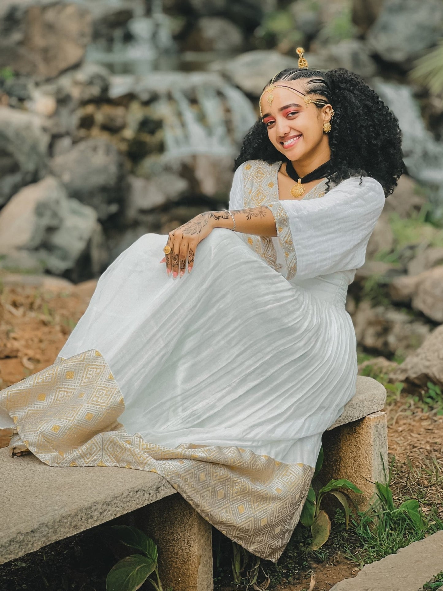 Soft Gold Filigree Ethiopian Clothing V-Neck Habesha traditional dress Three-Quarter Sleeve Habesha Kemis 1132