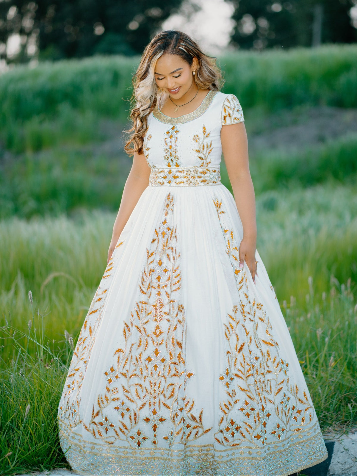 Royal Gilded Floral Vine Short-Sleeve Corset Habesha Dress Intricate Gold Leaf Embroidery Ethiopian dress 1288