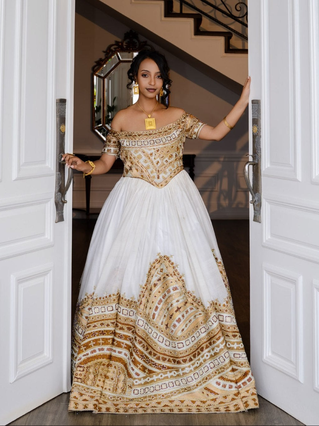 Royal Golden Lattice Off-Shoulder Corset Habesha Dress Multi-Tiered Tapestry Hem Ethiopian wedding Dress 1305