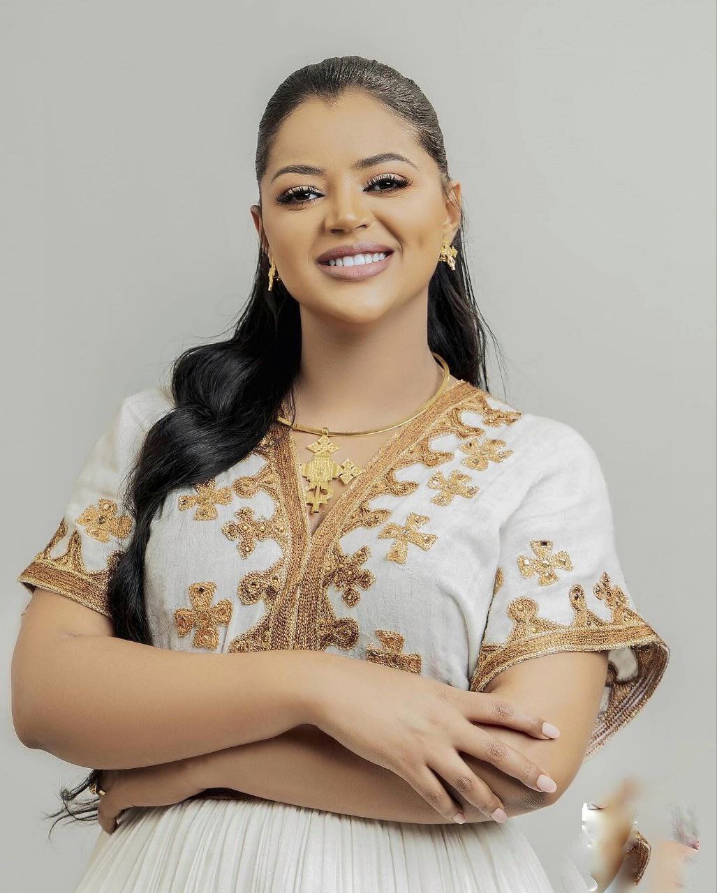 Gold Embroidered Ethiopian Traditional Dress  Regal Habesha Kemis For Wedding Classic Wedding Habesha Dress 0092