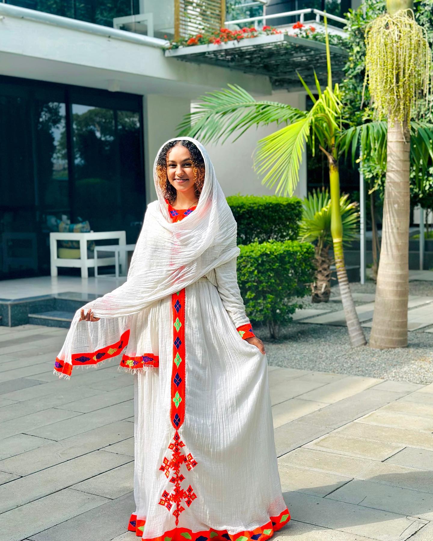 Traditional Ethiopian Dress For Event Red Embroidery Habesha kemis Long Sleeve Habesha Dress 519