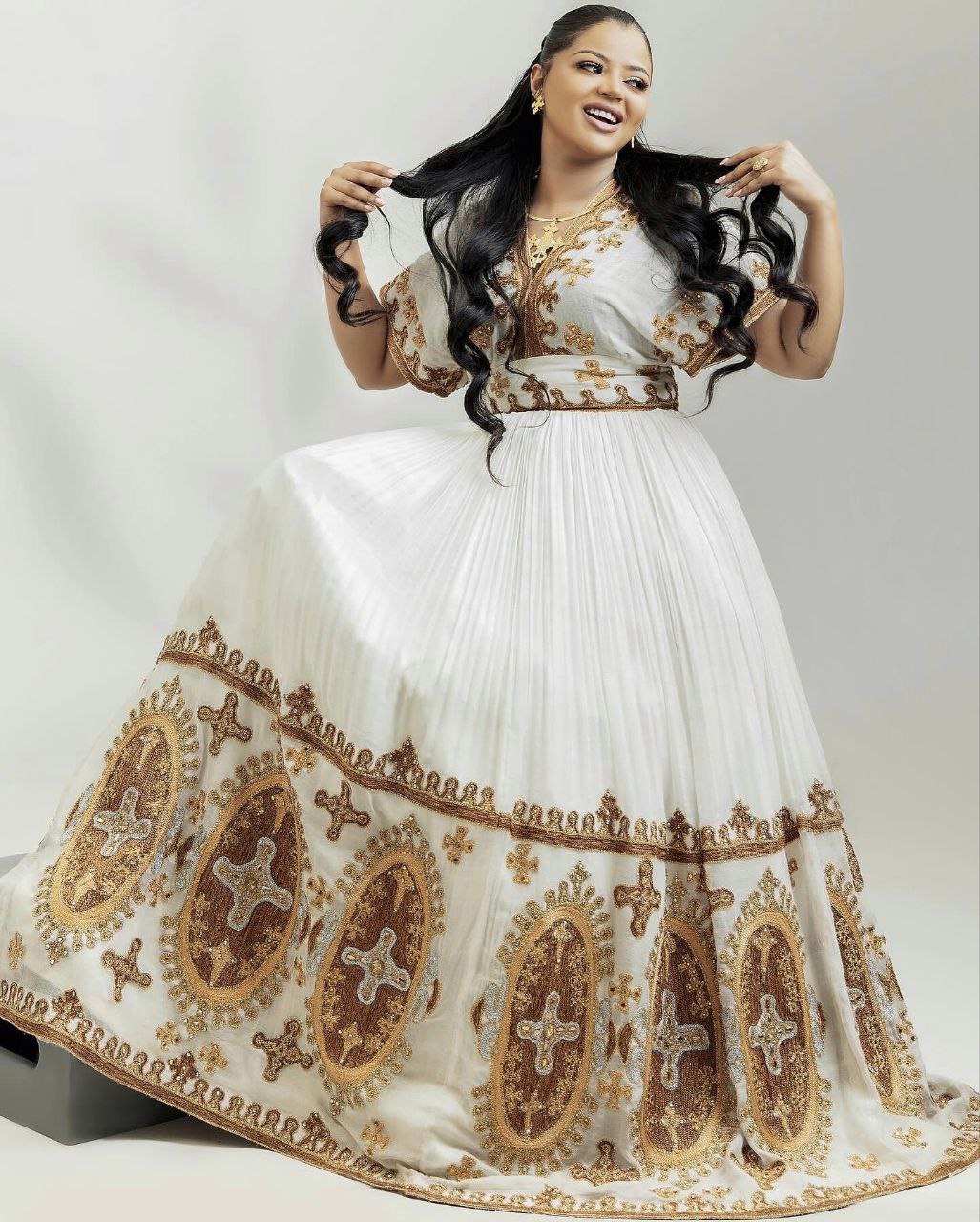 Gold Embroidered Ethiopian Traditional Dress  Regal Habesha Kemis For Wedding Classic Wedding Habesha Dress 0092