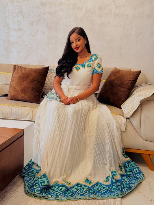 Short Sleeve Ethiopian Clothing Elegant Habesha Kemis with Blue Embroidery