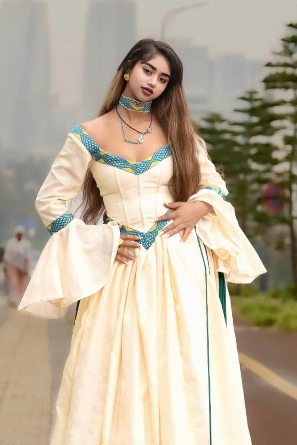 Ethiopian Traditional Dress – Modern Habesha Kemis Style for Women