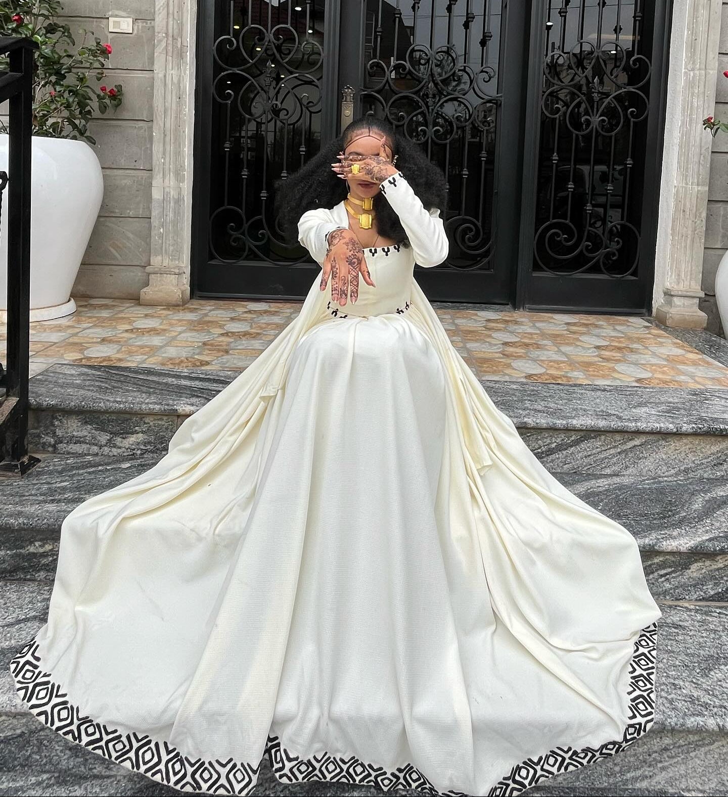 Elegant White Ethiopian Dress Black Geometric Border Design Habesha Kemis Graceful Habesha Dress For Occasions 0081